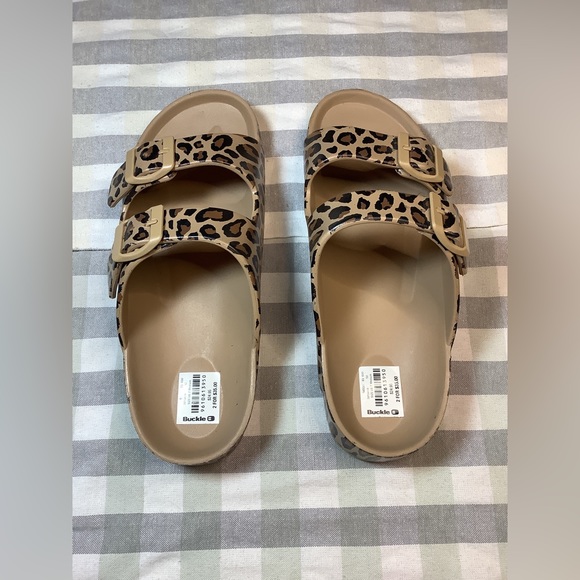 Buckle Shoes - Leopard Print Sandal